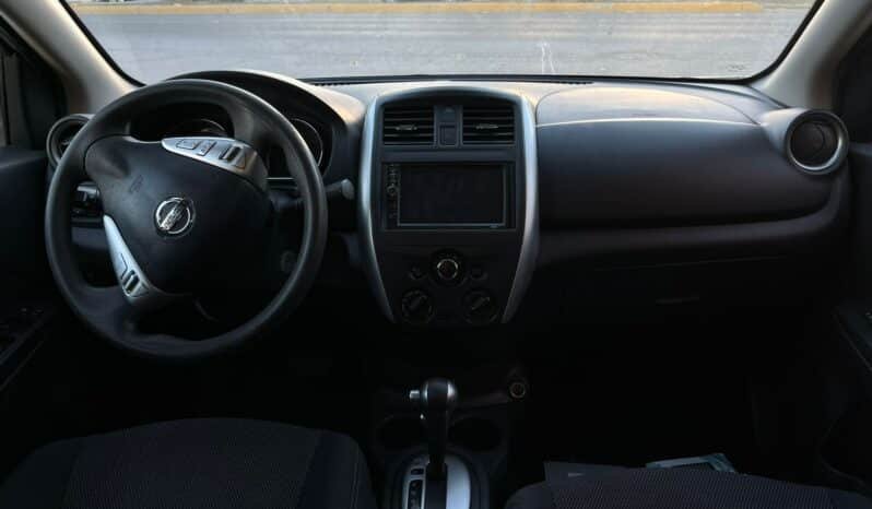 NISSAN VERSA 2017 completo