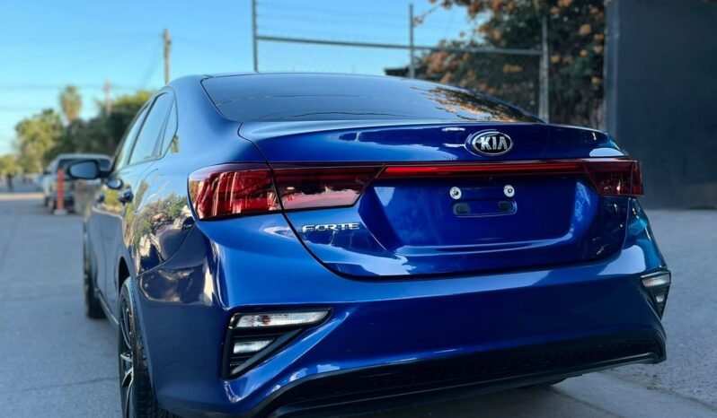 KIA FORTE 2O2O completo