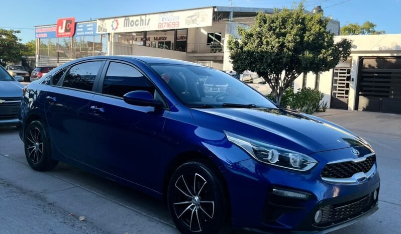 KIA FORTE 2O2O completo