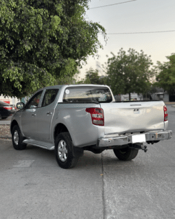 MITSUBISHI L200 2017 completo