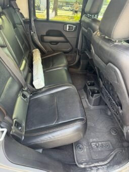JEEP MOJAVE 2023 completo