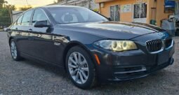 BMW 520iA  2016 completo