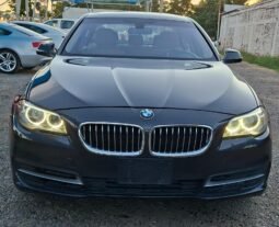 BMW 520iA  2016 completo