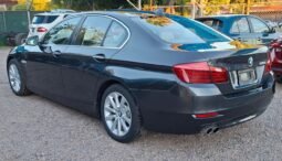 BMW 520iA  2016 completo