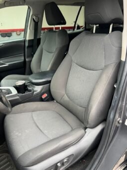 TOYOTA RAV4 2021 completo