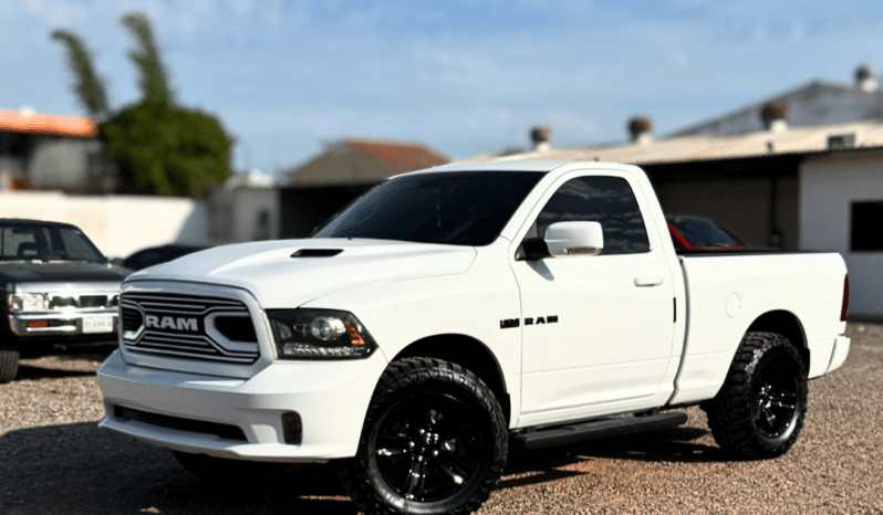 
								RAM R/T 4×4 5.7L 2016 completo									