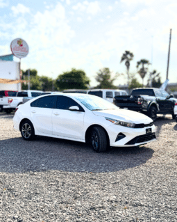 Kia Forte Gt 2024 completo
