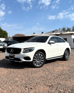 Mercedez Benz Glc 300 4Matic  2019 completo