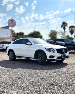 Mercedez Benz Glc 300 4Matic  2019 completo
