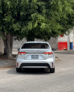 Toyota Corolla Le 2020 completo