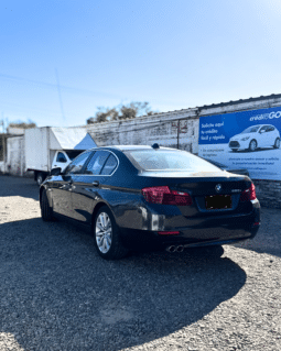 BMW 520 iA 2016 completo