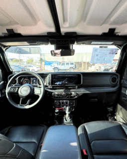 Jeep Wrangler Rubicon 2024 completo