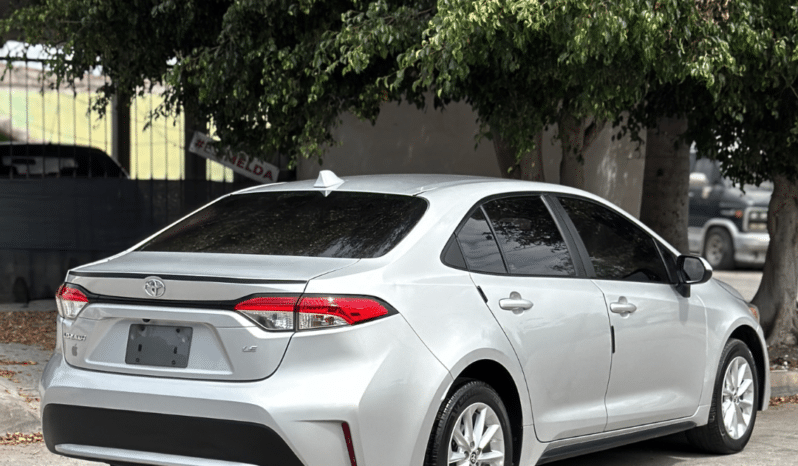 Toyota Corolla Le 2020 completo