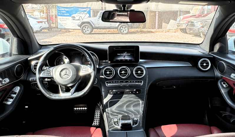 Mercedez Benz Glc 300 4Matic  2019 completo