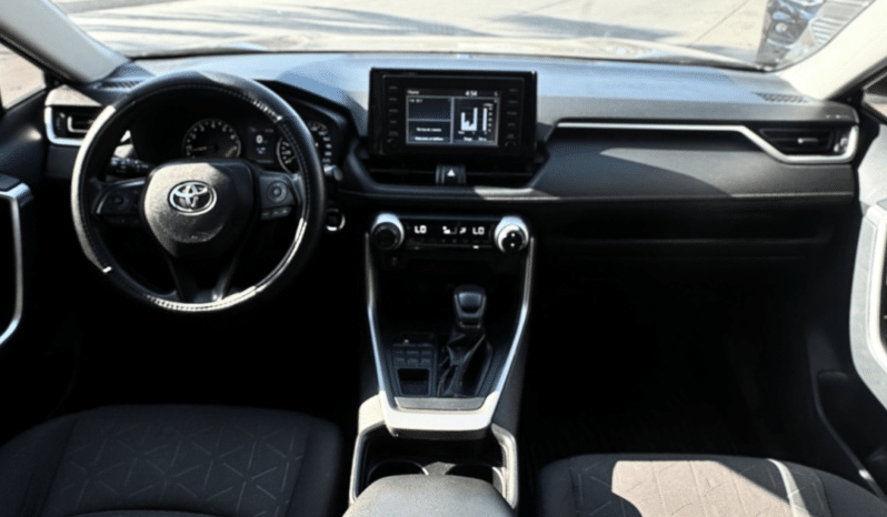 Toyota Rav4 Lxe 2019 completo