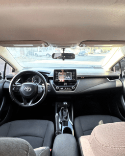 Toyota Corolla Le 2020 completo