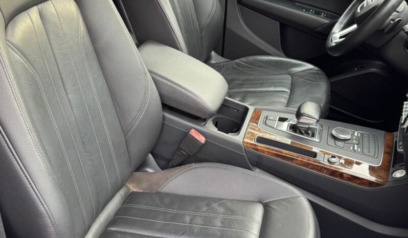 AUDI Q5 2018 completo