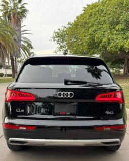 AUDI Q5 2018 completo