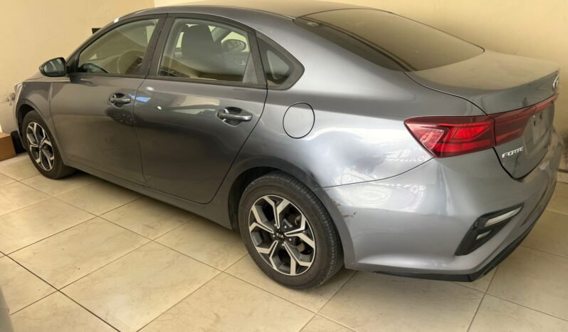 KIA FORTE 2020 completo