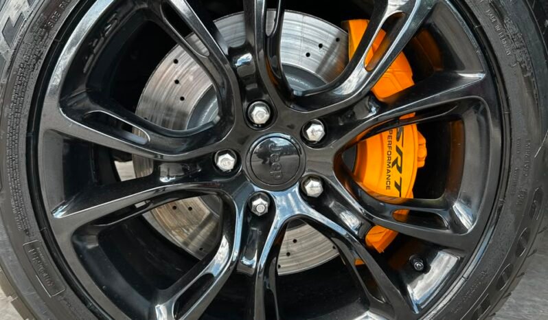 Jeep Grand Cherokee Srt 2014 completo