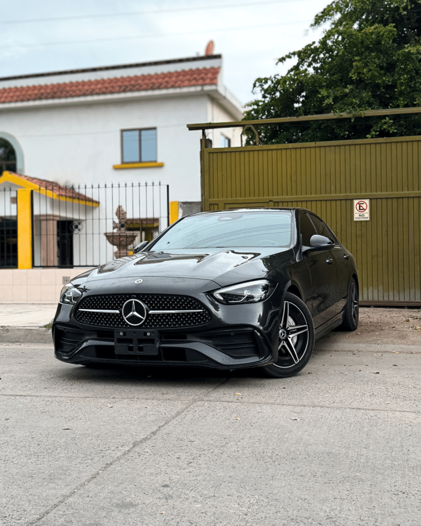 Mercedez-Benz C200 AMG 2022