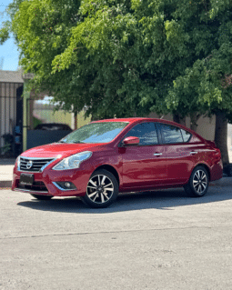 Nissan Versa Exclusive 2019 completo