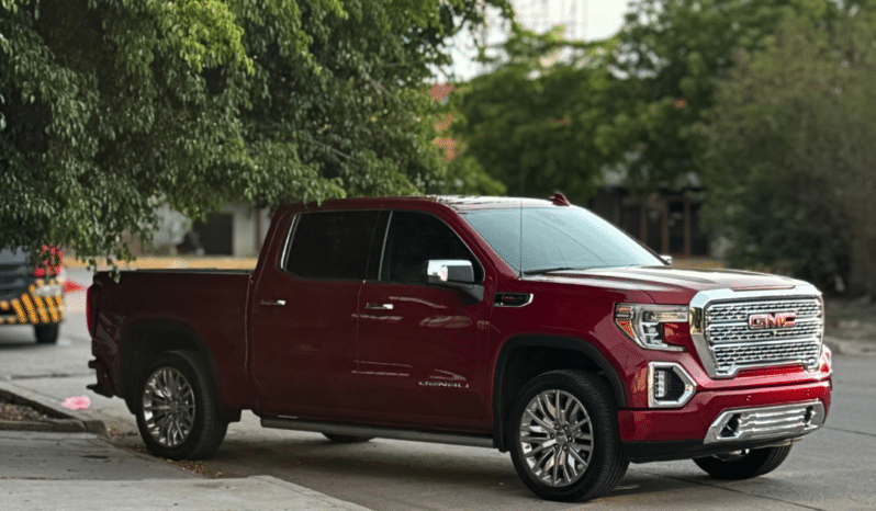 GMC Sierra Denali 2019 completo