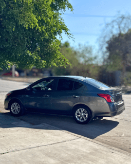 Nissan Versa Exclusive 2017 completo