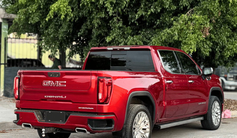 GMC Sierra Denali 2019 completo