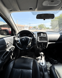 Nissan Versa Exclusive 2019 completo