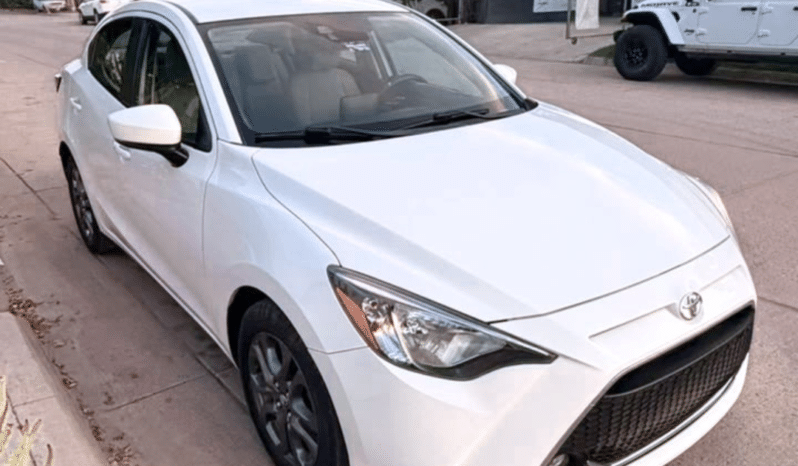 Toyota Yaris R 2019 completo