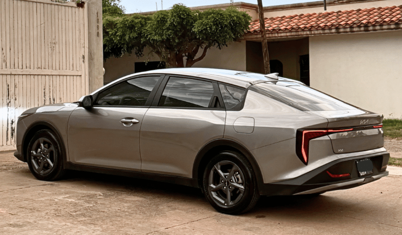 Kia K4 Lx 2026 completo