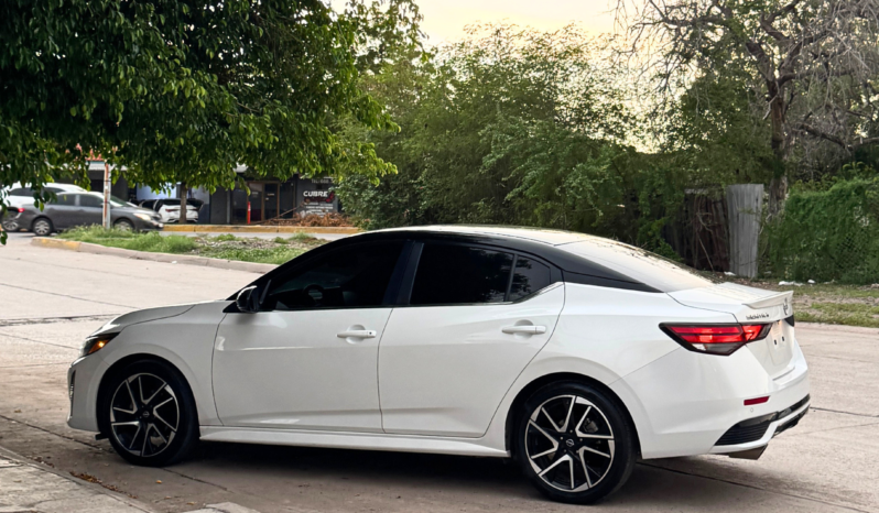 
								Nissan Sentra SR 2024 completo									