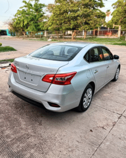 Nissan Sentra Sv  2017 completo