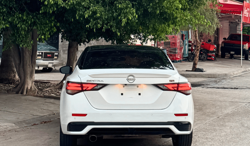 Nissan Sentra SR 2024 completo