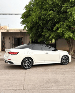 Nissan Sentra SR 2024 completo