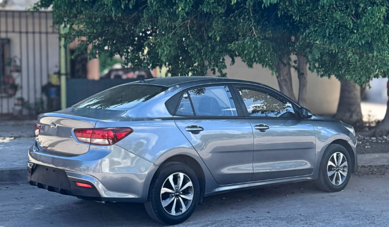 
								Kia Rio Lx 2020 completo									
