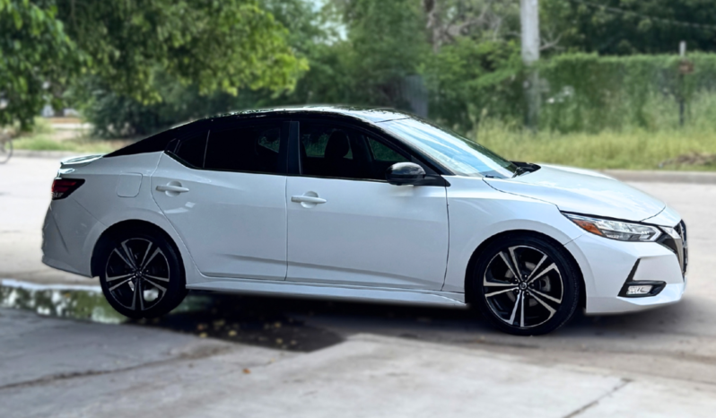 
								Nissan Sentra Sr 2023 completo									
