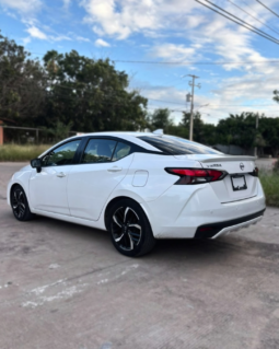 Nissan Versa Sr 2023 completo